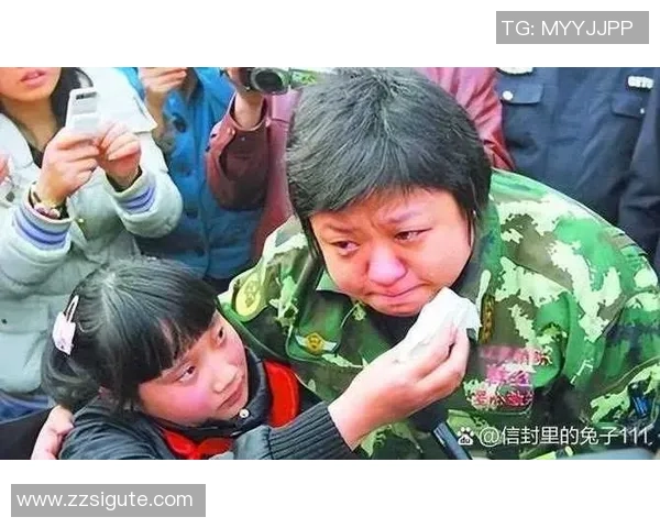 足球明星因意外受伤手指断裂的真实照片曝光引发广泛关注和讨论 足球明星因意外受伤手指断裂的真实照片曝光引发广泛关注和讨论