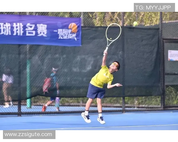 重庆网球队荣登全国网球团队协作排行榜第八名展现团队精神与实力 重庆网球队荣登全国网球团队协作排行榜第八名展现团队精神与实力